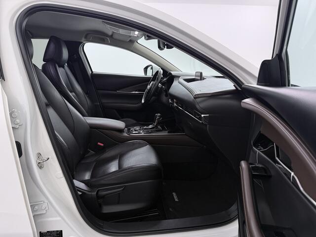 Mazda CX-30 2.0 e-SkyActiv-X M Hybrid Luxury | Trekhaak | i-Activesense Pack |