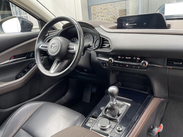 Mazda CX-30 2.0 e-SkyActiv-X M Hybrid Luxury | Trekhaak | Leder | Navi | Achteruitrijcamera |