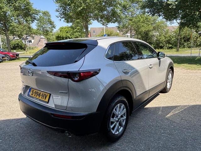 Mazda CX-30 2.0 e-SkyActiv-X M Hybrid Luxury NL Auto, 1e Eig., Dealer Ond, Automaat, Navigatie, Leer, Head-up, Apple Carplay/ Android Auto, 360 Camera, Cruise Controle Ad., Bose.