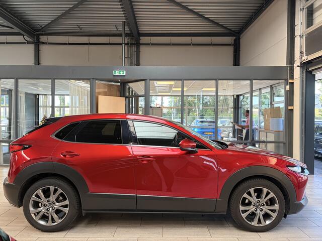 Mazda CX-30 2.0 e-SkyActiv-X M 180 pk Hybrid Luxury | Trekhaak | Camera | Leer | El. verst. stoel + geh. | Bose | Adapt. cruise | stoel+stuurverw.