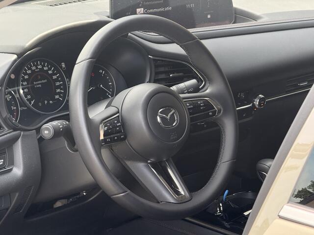 Mazda CX-30 2.0 e-SkyActiv-X M Hybrid Homura Camera / Carplay / Navi / Clima / Stoelverwarming