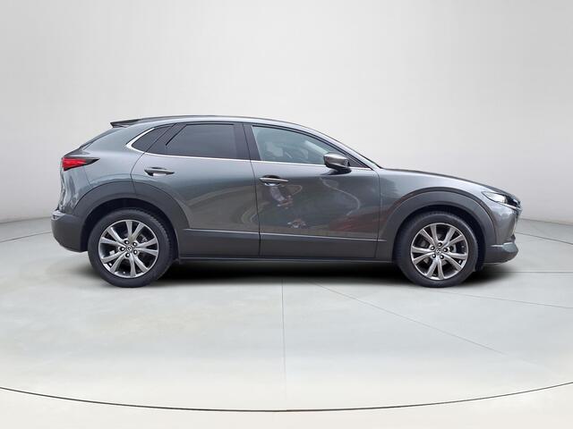 Mazda CX-30 2.0 e-SkyActiv-X M Hybrid Luxury | Apple Carplay/Android Auto | Stoel/stuurverwarming | Elektrische achterklep | Trekhaak | Lichtmetalen velgen | Bose geluidsinstallatie |