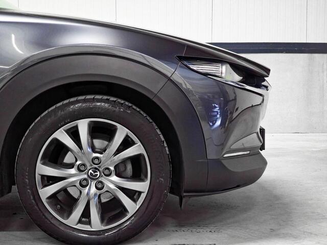 Mazda CX-30 2.0 e-SkyActiv-X M Hybrid Luxury | Trekhaak | BOSE | HUD | Topview | Winter | Nw banden + beurt |