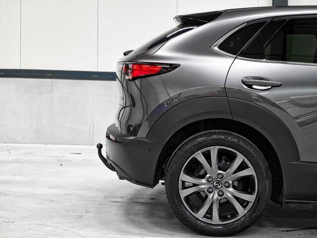 Mazda CX-30 2.0 e-SkyActiv-X M Hybrid Luxury | Trekhaak | BOSE | HUD | Topview | Winter | Nw banden + beurt |