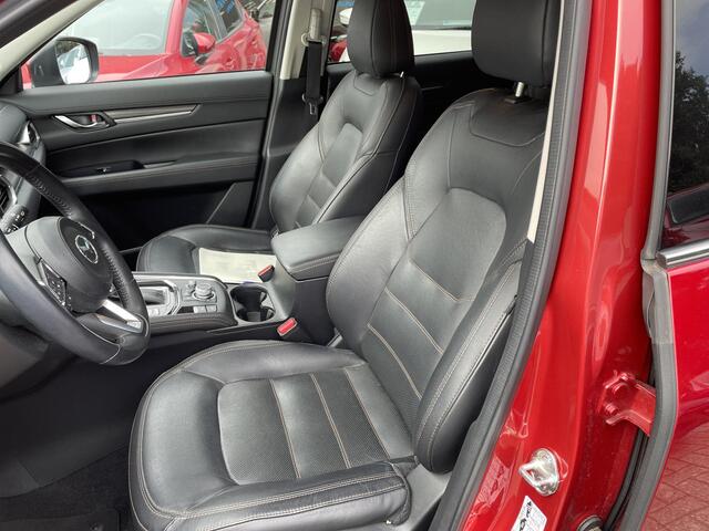 Mazda CX-5 2.5 4WD SkyActiv-G 194 Luxury Automaat, Trekhaak, Schuif/kanteldak, AWD, Bose, HUD, Adap. Cruise, 360 Camera, Stoelverwarming, Stuurverwarming, Stoelverkoeling, Navi, Leder, Clima, LKA, Elektrische klep, LMV 19 Inch