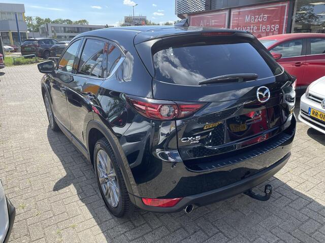 Mazda CX-5 2.5 4WD SkyActiv-G 194 Luxury , Automaat, Trekhaak, Leder, Adap. Cruise, AWD, 360 Camera, LMV 19 Inch, All Season, Clima, Stoelverwarming, Stuurverwarming, Stoelverkoeling, Navi, Apple Carplay, HUD, Elektrische klep