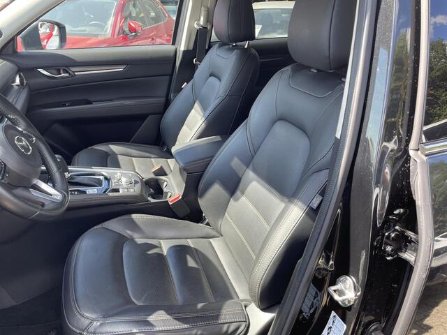 Mazda CX-5 2.5 4WD SkyActiv-G 194 Luxury , Automaat, Trekhaak, Leder, Adap. Cruise, AWD, 360 Camera, LMV 19 Inch, All Season, Clima, Stoelverwarming, Stuurverwarming, Stoelverkoeling, Navi, Apple Carplay, HUD, Elektrische klep