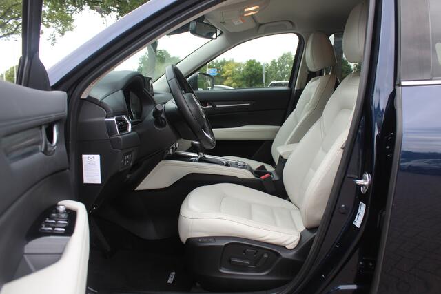 Mazda CX-5 2.0 SkyActiv-G 165 Luxury / Trekhaak / 360Camera / Head-up / Leder / Keyless / 19'' / Navigatie / Bose / Dodehoek / Stuur+Stoelverwarming / Adaptief Cruise Control
