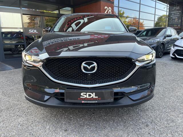 Mazda CX-5 2.0 SkyActiv-G 165 Luxury // FULL LED // 360 CAMERA+SENSOREN // HUD DISPLAY // DODEHOEK // NAVI // STUUR+STOELVERWARMING // ELEK. ACHTERKLEP //