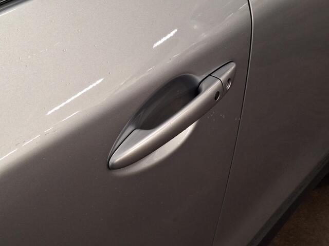 Mazda CX-5 2.0 SkyActiv-G 165 Luxury | Apple Carplay/Android Auto | Stoel/stuurverwarming | Trekhaak | Achteruitrijcamera | Bose Premium Soundsysteem | Elektrische achterklep | Lichtmetalen velgen |