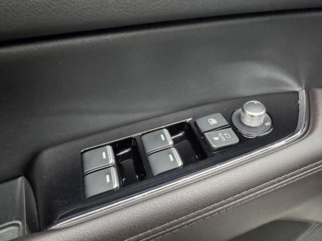 Mazda CX-5 2.0 e-SkyActiv-G 165 M Hybrid 165 Takumi | AUTOMAAT | TREKHAAK | OPEN DAK | FULL-OPTION!! NAVI | WINTERPAKKET | 19 INCH LMV | LED | 2000 KG TREKGEWICHT