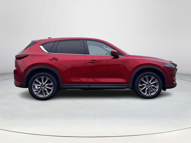 Mazda CX-5 2.5 4WD SkyActiv-G 194 Luxury | Dealeronderhouden | Trekhaak | Apple Carplay/Android Auto | Stoelverwarming/verkoeling | Elektrische verstelbare stoelen met geheugen | Bose Premium soundsysteem | Elektrische achterklep | 360 graden camera | Climate contro