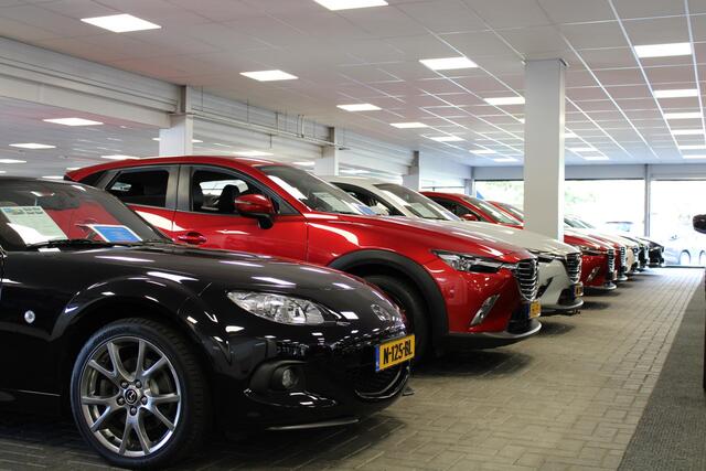 Mazda CX-5 2.5 E-SKYACTIV G 141 M HYBRID Homura , Demovoordeel ¤ 1.000-, Leder, Adap.Cruise, Navi, Apple Carplay, 360 Camera, Bose, PDC, HUD, Stoelverwarming/ventilatie, 19" LMV