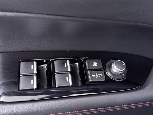 Mazda CX-5 2.0 SkyActiv-G 165 Sportive | Trekhaak | 360 Camera | Stuur-/Stoelverwarming |
