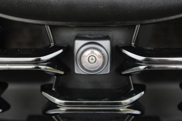 Mazda CX-5 2.0 e-SkyActiv-G M Hybrid 165 Advantage | Incl. 12 maanden garantie | Stuurverwarming | Stoelverwarming | 360° camera | Parkeersensoren | Adaptieve cruise control | Apple Carplay/Android Auto | Trekhaak | Climate Control | Bluetooth |