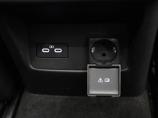 Mazda CX-60 3.3 e-SkyActiv Homura | Panoramadak | Trekgewicht 2500kg | Stoelverwarming | Stoelventilatie | Bose Audio |