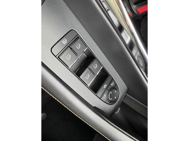 Mazda CX-60 2.5 e-SkyActiv PHEV Homura Dealer onderhouden / 1e eigenaar / Trekhaak / All-Season banden