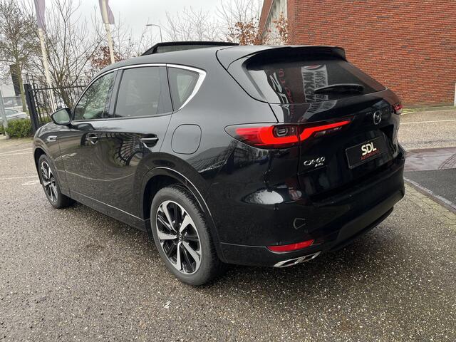 Mazda CX-60 2.5 e-SkyActiv PHEV Takumi+ 4 OPTION PACKS // FAB. Garantie tot 13-9-2028 // FULL OPTIONS // SCHUIF-KANTELDAK // ELEK.KLEP // ADAPT. CRUISE // LEDER+GEHEUGEN STOELEN // STOELVERKOELING-VERWARMING //