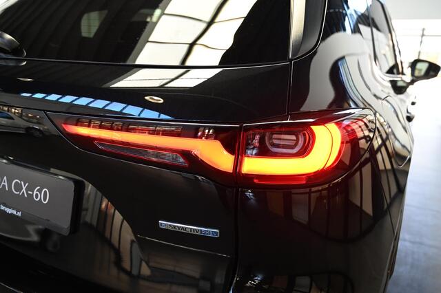 Mazda CX-60 e-SkyActiv 327 PHEV automaat Homura met Convenience/Sound & Driver Assistance & Panoramic Pack *Trekhaak* *Dealeronderhouden* *All-in prijs*
