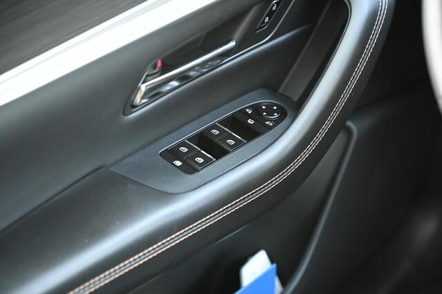 Mazda CX-60 e-SKYACTIV PHEV 327 automaat Homura Plus *Dealeronderhouden* *All-in prijs*