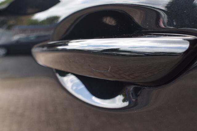 Mazda CX-80 2.5 e-SkyActiv PHEV Homura Plus - ¤ 4.885,- instapvoordeel