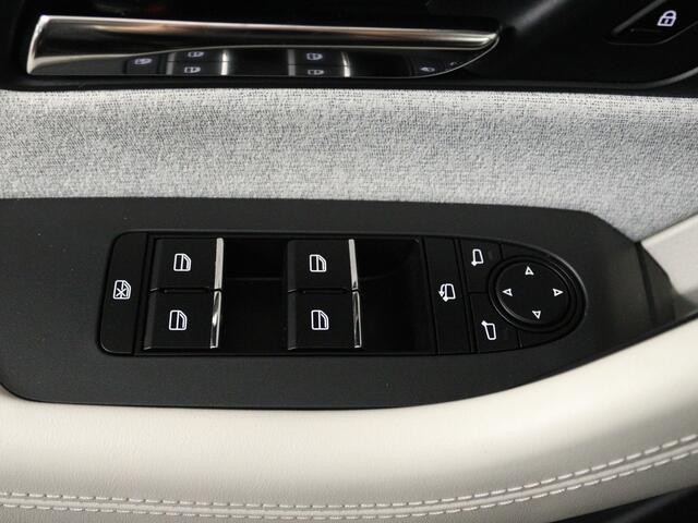 Mazda CX-80 2.5 e-SkyActiv PHEV Takumi Plus 6p. | *Demo* | Leder | PANO |