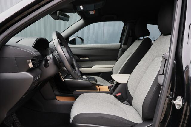 Mazda MX-30 e-SkyActiv 145 Advantage 36 kWh | Apple Carplay / Android Auto | Head-Up Display | Camera | Adaptieve Cruise Control