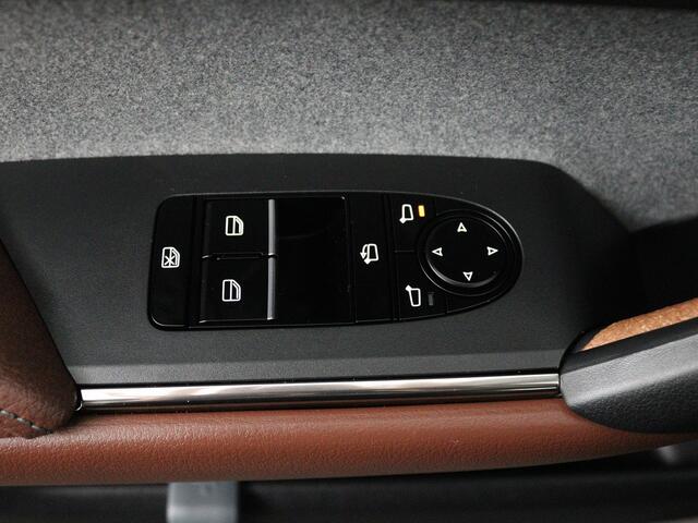 Mazda MX-30 e-SkyActiv R-EV 170 Advantage Demo Afschrijving | Actuele km stand/ Chassisnummer toevoegen en fotograferen bij Leseman | 24-09