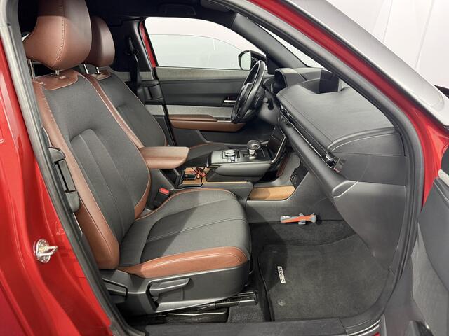 Mazda MX-30 e-SkyActiv 145 Comfort 36 kWh / NL auto / Voll. dealer onderhouden / Camera /