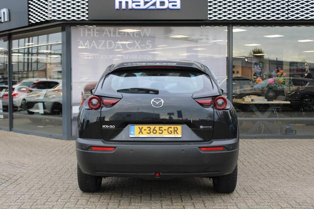 Mazda MX-30 e-SkyActiv EV 145 Exclusive-Line 36 kWh , Automaat, Navi, Camera, Clima, Adap.Cruise, Stoel/Stuurverwarming, Apple Carplay, Android Auto, All Season, LMV 18 Inch, HUD, PDC, LKA, BSM
