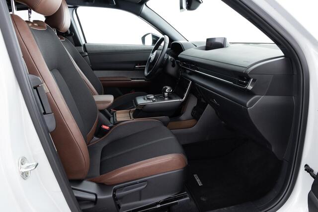 Mazda MX-30 E-Skyactiv 145 Comfort Industrieel Interieur NED. AUTO | DEAALER ONDERHOUDEN | KEYLESS ENTRY | PRIVACY GLASS | A.CAMERA | STOEL -en STUURVERWARMING | PARKEERSENSOREN V + A