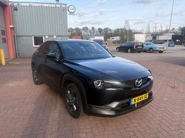Mazda MX-30 e-SkyActiv 145 first edition 36 kWh