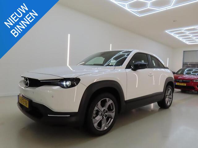 Mazda MX-30 E-SKYACVTIV 145 COMFORT 36 KWH I 95% SOH I KEYLESS ENTRY I STOELVERWARMING I P-CAMERA