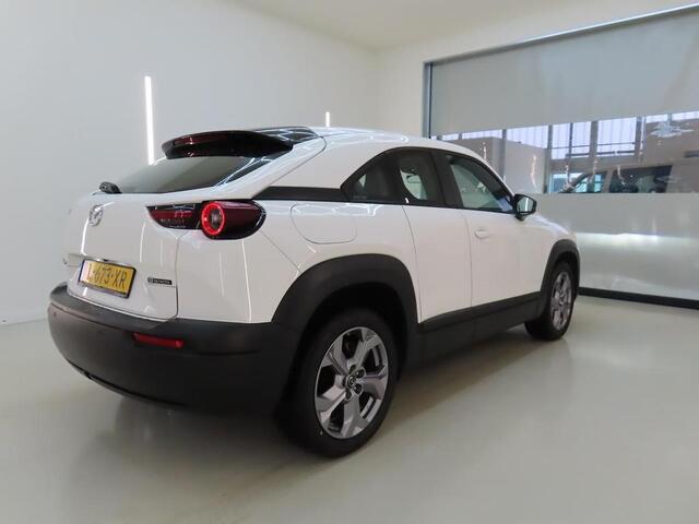 Mazda MX-30 E-SKYACVTIV 145 COMFORT 36 KWH I 95% SOH I KEYLESS ENTRY I STOELVERWARMING I P-CAMERA