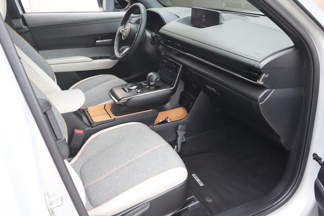 Mazda MX-30 e-SkyActiv R-EV 170 Advantage NL-Auto!! Mem.Seats I Trekhaak I HUD