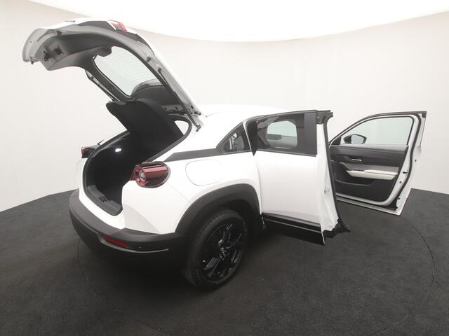Mazda MX-30 e-SkyActiv EV Exclusive-line : dealer onderhouden - 16% bijtelling tot 7-2028