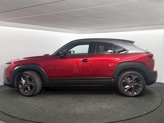 Mazda MX-30 e-SkyActiv 145 First Edition 36 kWh / NL auto / Voll. Historie / 100% electrisch / 1e eig