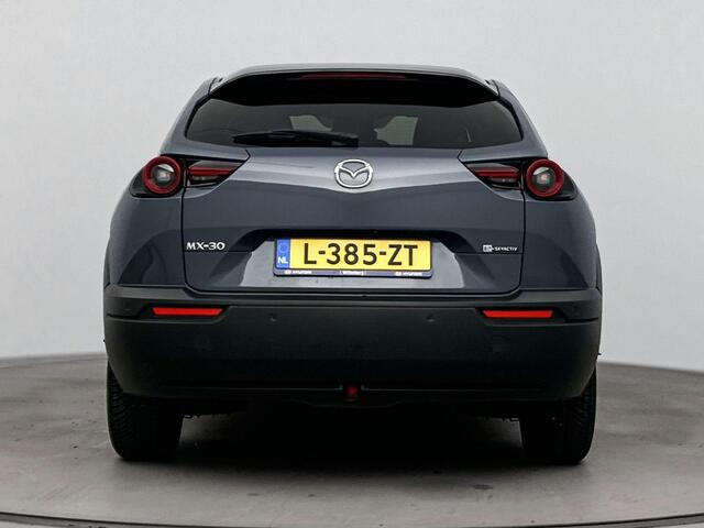 Mazda MX-30 e-SkyActiv 145 Comfort 36 kWh | Dodehoek detectie | Achteruitrij camera | Navigatie | Elektrische stoelen | Adaptieve cruise control |
