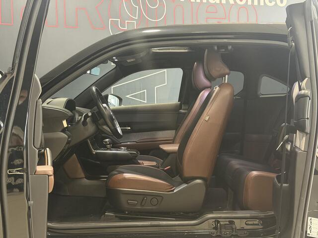 Mazda MX-30 e-SkyActiv 145 Makoto 36 kWh | Panorama dak | SOH 94% | BOSE geluidsysteem |