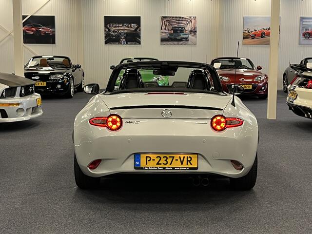 Mazda MX-5 ND Roadster 2.0 SkyActiv-G 160PK GT-M Limited 160 Edition Bose Recaro PDC Apple CarPlay