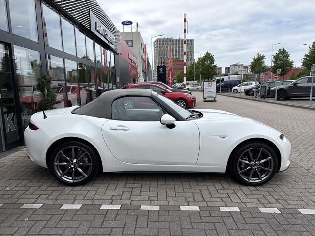 Mazda MX-5 2.0 SkyActiv-G 184 Sportive Recaro stoelen / Bilstein sportonderstel / Dealer onderhouden / 1e eigenaar / Incl. 17' winterset