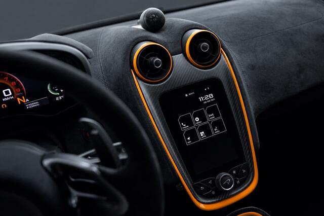 Mclaren 620R 3.8 V8