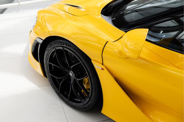 Mclaren 720S Spider 4.0 V8 Performance | Volcano Yellow | Heated Seats