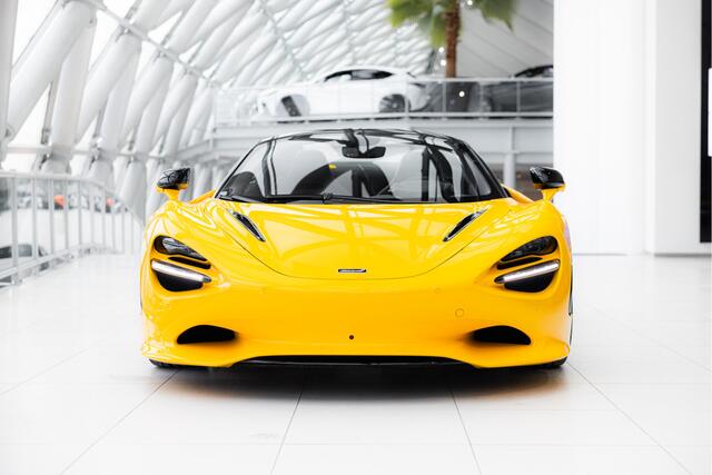 Mclaren 750S Spider 4.0 V8 | Volcano Yellow | Electrochromic Roof | Black Pack |