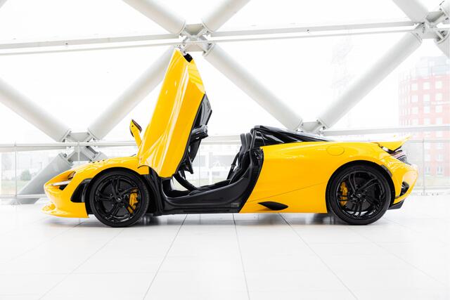 Mclaren 750S Spider 4.0 V8 | Volcano Yellow | Electrochromic Roof | Black Pack |