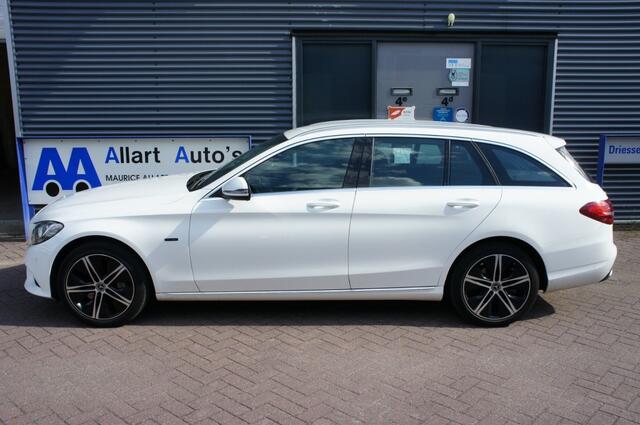Mercedes-Benz 300 C 300e Estate Avantgarde Hybrid 320pk