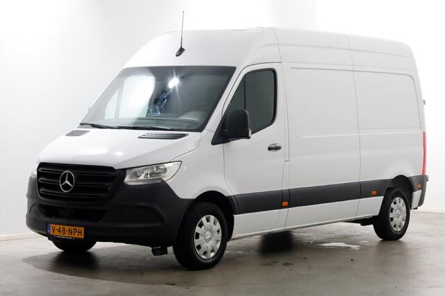 Mercedes-Benz 311 CDI Sprinter 115pk L2H2 Airco/CarPlay 03-2021