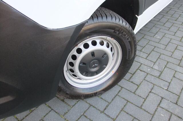 Mercedes-Benz 311 CDI Sprinter 1.9 L2 DC / Zeer netjes/ Carplay/ Clima/ 6 zits/ Trekhaak/ All-season