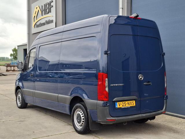 Mercedes-Benz 311 CDI Sprinter 2.2 L2H2 AIRCO / CAMERA / 3 ZITS / DEALER ONDERHOUDEN / NAVI