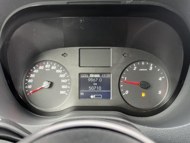 Mercedes-Benz 311 CDI Sprinter 2.2 MARGE BTW / BPM VRIJ!! Bakwagen 750kg laadklep zijdeur Airco cruise controle Telefoonverbinding Navigatiesysteem Apple carplay Camera 2-Persoons bakwagen verhuiswagen Meubelbak euro 6